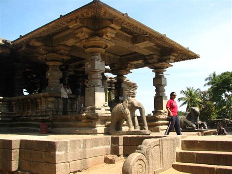 Bhadrakali Temple Warangal, India - Location, Facts, History and all ...