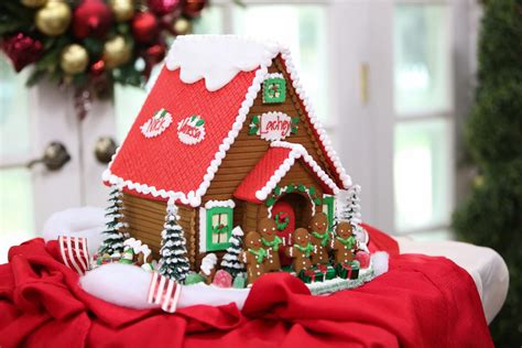 Tastiest ways to celebrate National Gingerbread House Day