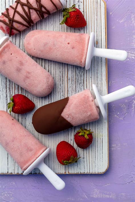 Vegan Dollhouse - Vegan Strawberry Ice Cream Popsicles