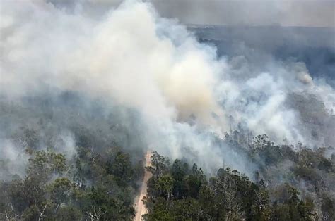 Heat wave returns to Australia on first day of summer | Daily Sabah