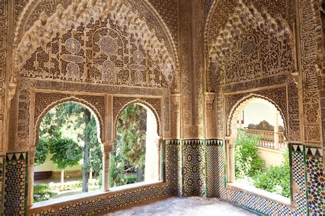 Alhambra | Palace, Fortress, Facts, Map, & Pictures | Britannica