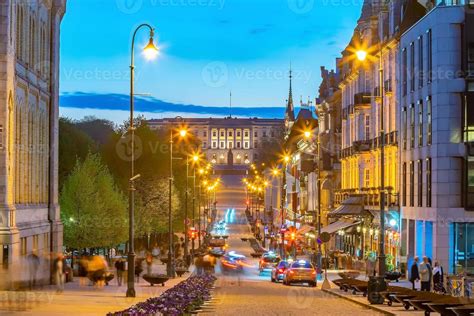 Downtown Oslo skyline with Royal Palace in Norway 8354207 Stock Photo ...