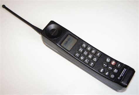 First Motorola Cell Phone