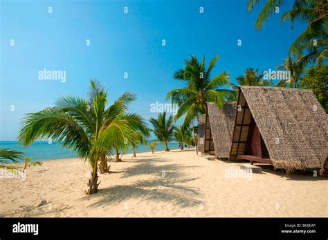 Beach huts on Lamai Beach, Ko Samui island, Thailand, Asia Stock Photo ...