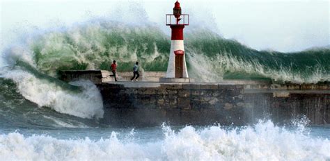 Pebble Beach, California - The biggest waves to batter our world's ...