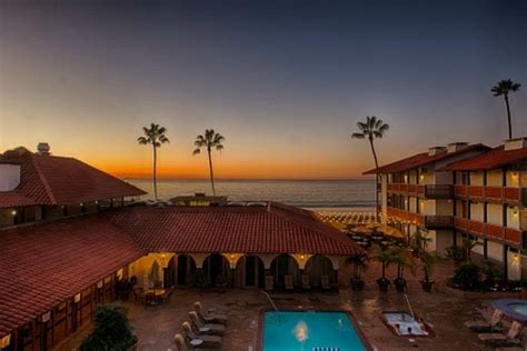 La Jolla Shores Hotel is one of the best places to stay in San Diego