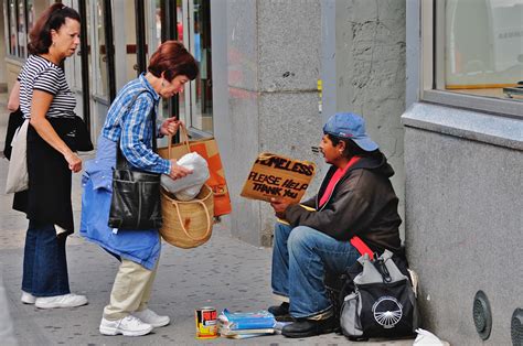 File:Helping the homeless.jpg - Wikipedia