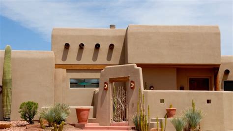 What Are Adobe Houses? We Examine Southwestern Style