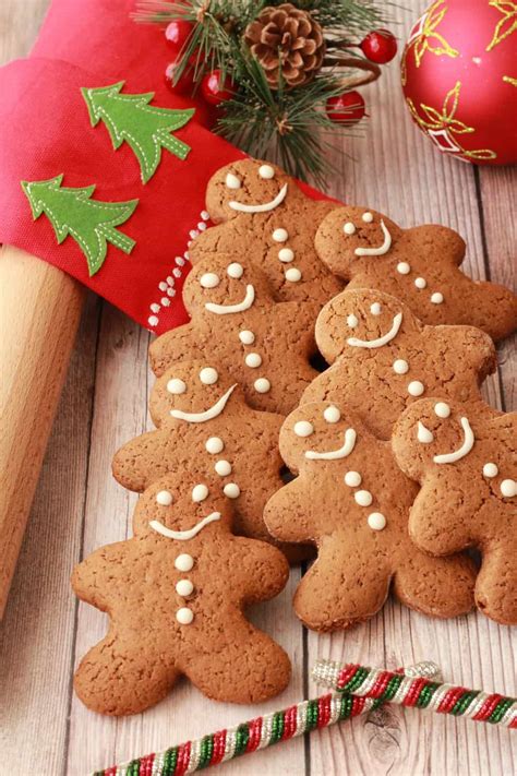 15 Great Vegan Gingerbread Cookies – Easy Recipes To Make at Home