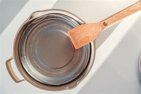 The 6 Best Ceramic Frying Pan Options on the Market for 2023