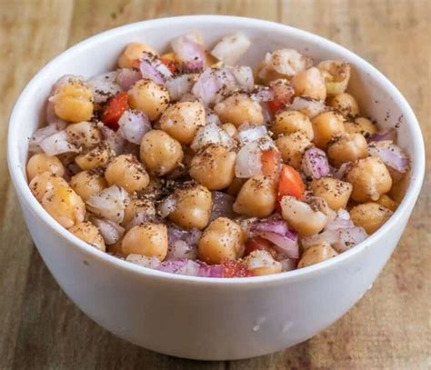 Channa Chaat (Chickpeas Chaat) Recipe - Awesome Cuisine