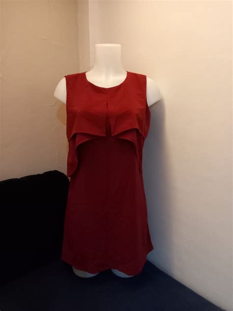 Plain red dress, Women's Fashion, Dresses & Sets, Dresses on Carousell