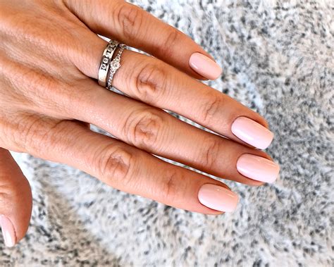 Squoval Nails Are the Most Flattering Nail Shape to Try This Year | Glamour