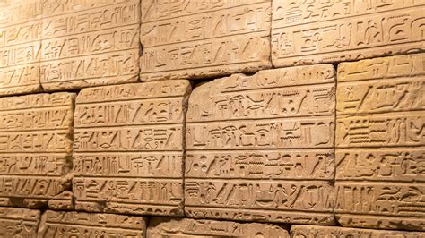 8 Facts About Ancient Egypt's Hieroglyphic Writing | HISTORY