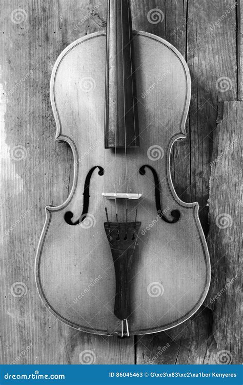 Old Violin Stock Photos - Royalty Free Stock Images