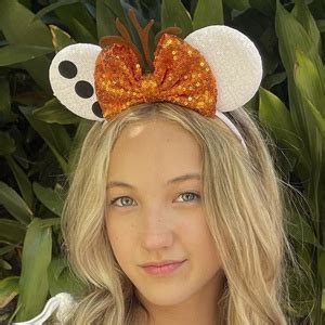 Kaileia Dixon - Age, Family, Bio | Famous Birthdays