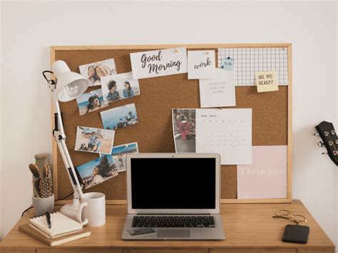 8 Office Desk Decor Ideas That Are Worth Stealing The Channel 46