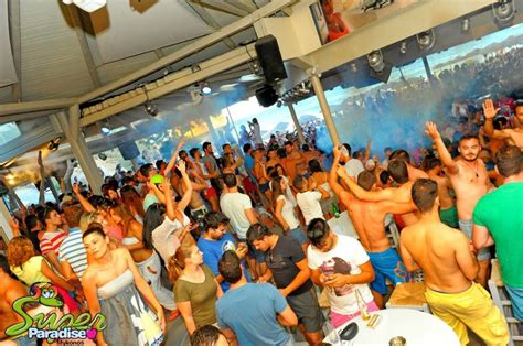 Top 6 beach bars in Mykonos - Mykonos Party Guide