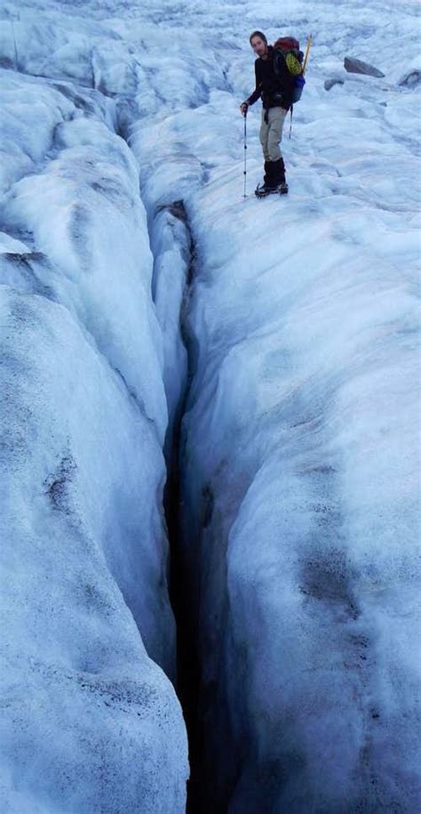 Grenz Glacier Crevasse : Photos, Diagrams & Topos : SummitPost