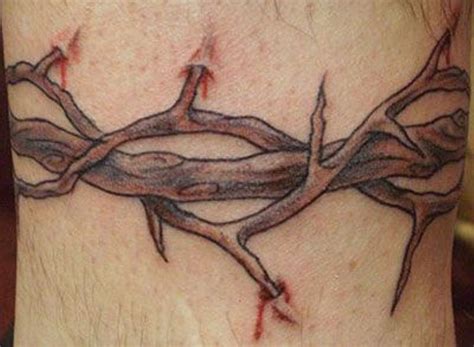 Crown Of Thorns Tattoo Designs ~ Crown Thorns Tattoo Finger Tattoos ...