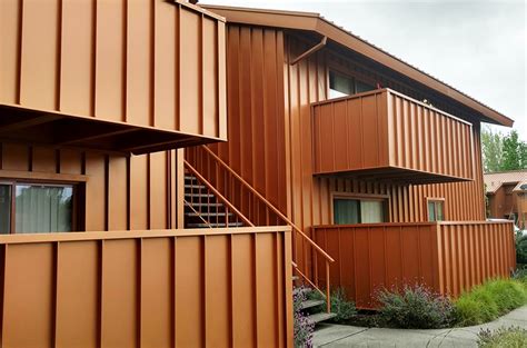 What Are Metal Wall Panels? Pros, Cons, & Types of Metal Wall Panel Systems