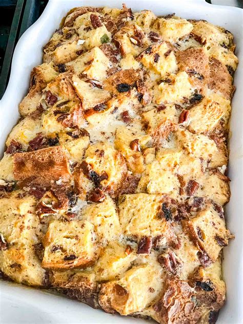 Panettone Bread Pudding - Three Olives Branch