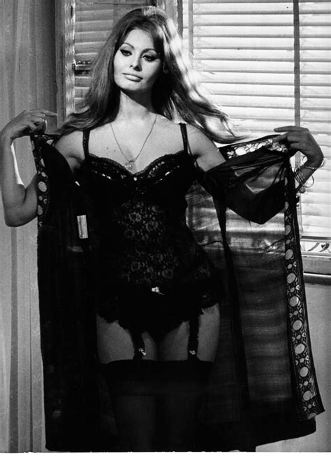 Sophia Loren Movies List | 6k pics