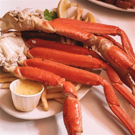 17 Best Seafood Restaurants In Chicago To Eat At In 2024 (+ What To Order)