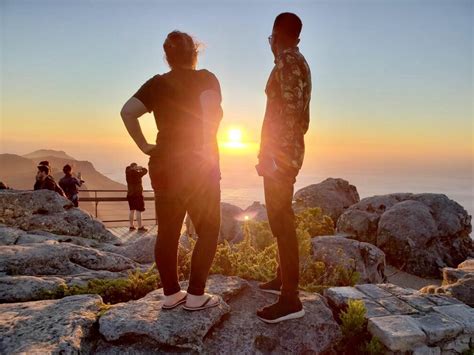 Table mountain at sunset : r/pics