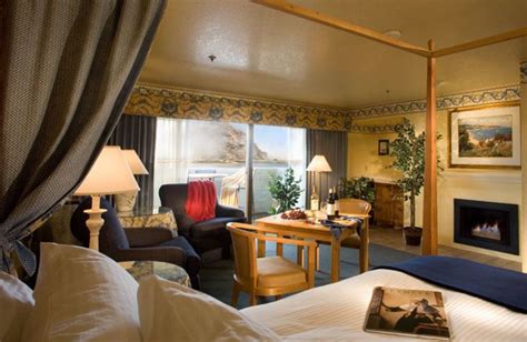 The Blue Sail Inn (Morro Bay, CA) - Resort Reviews - ResortsandLodges.com