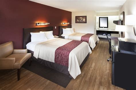 Red Roof Inn PLUS+ Philadelphia Airport Essington | Bookonline.com