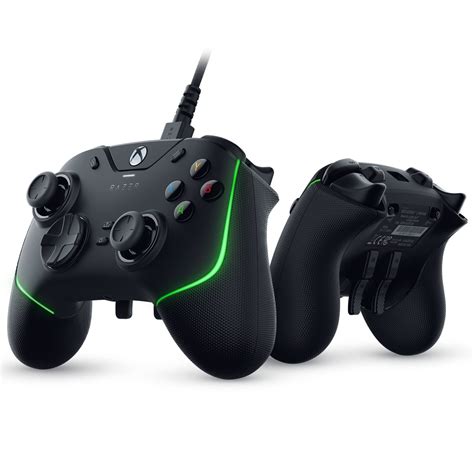 Razer Wolverine V2 Chroma Wired Gaming Pro Controller for Xbox Series X ...