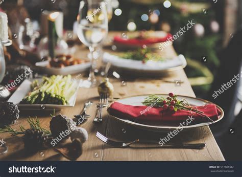 Christmas Family Dinner Table Concept Stock Photo 517801342 | Shutterstock