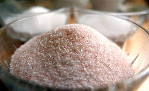 Himalayan Salt Vs. Sea Salt - How Do They Compare?