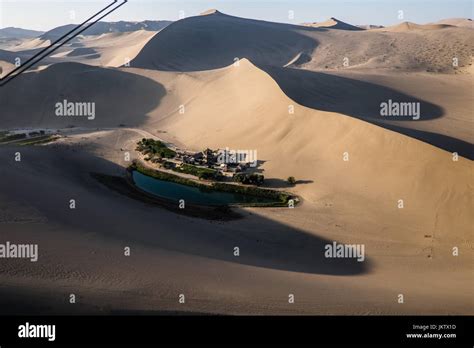 Gobi desert china hi-res stock photography and images - Alamy