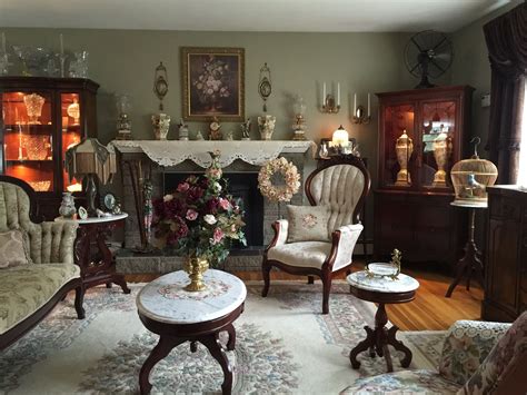 Victorian Living Room Decor Inspiration