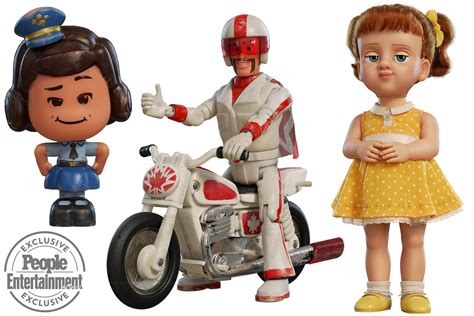 'Toy Story 4' exclusive: Meet three new (yet vintage!) characters | New ...