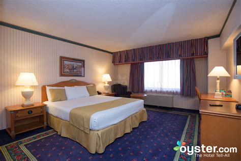 Circus Circus Reno - The Mini Suite at the Circus Circus Hotel and ...