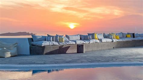 19 Incredible Hotels In Mykonos For A Glamorous Getaway For 2024