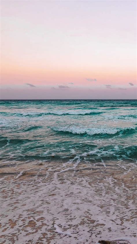 Share more than 61 aesthetic wallpaper beach latest - in.cdgdbentre