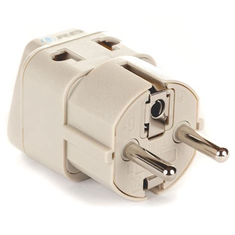 Top 5 Plug Adapters For France For Your Next Trip - For Travelista