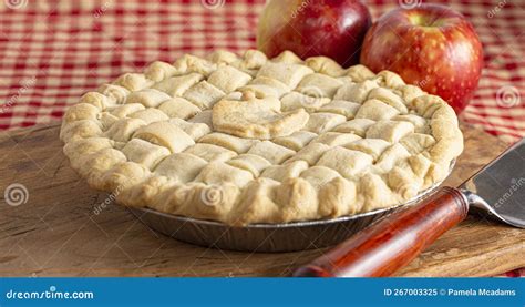 Handmade Apple Pie with a Lattice Crust Stock Image - Image of crust ...