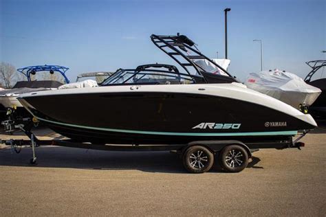 New 2023 Yamaha Boats AR250, 54904 Oshkosh - Boat Trader