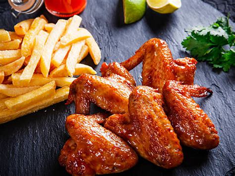 Chicken Wings & Chips - Sizzling Lounge