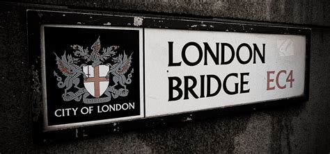 London street sign font - Font Identification - Typography.Guru