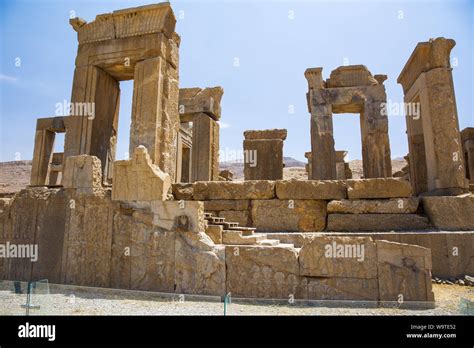 Ancient city ruins Stock Photo - Alamy