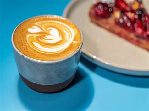 The 21 best coffee shops in New York City for lattes, iced coffees and ...