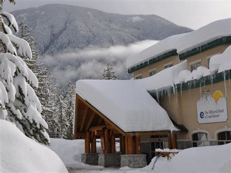 Revelstoke Accommodation | Find your perfect ski holiday with Snow ...