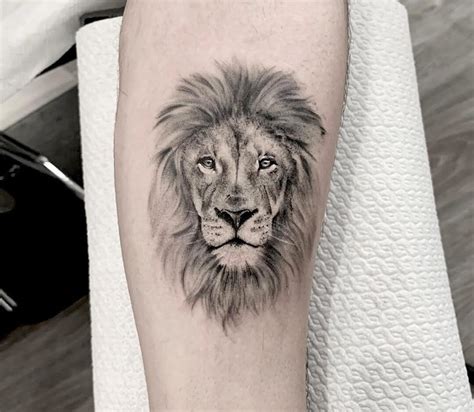 Lion tattoo by Ilaria Tattoo Art | Photo 31119