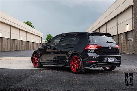 Volkswagen Golf GTI Mk7 Black Rotiform WGR | Wheel Front